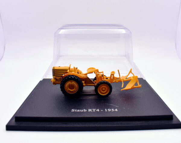 modellino trattore scala 1:43 Staub RT4 diecast edicola da collezione modellismo