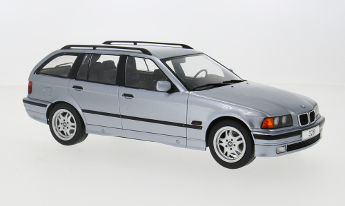 Modellino auto 1:18 BMW 3 E36 TOUR 1995 BLUE modellismo statico collezione