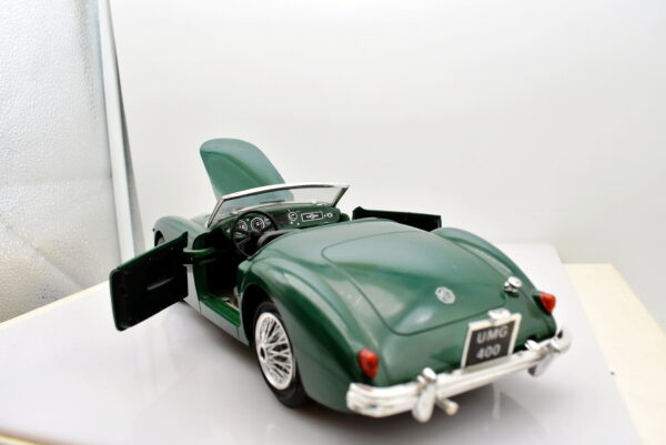 Modellino auto scala 1:16 MGA T win-cam polistil diecast modellismo da collezione - Image 4