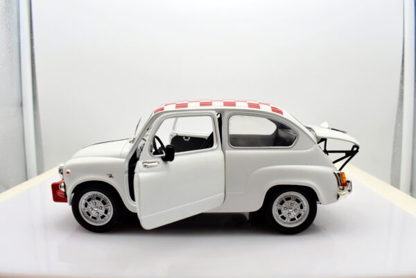 Modellino auto scala 1:18 FIAT 600 ABARTH 850 TC diecast modellismo da collezione - Image 2