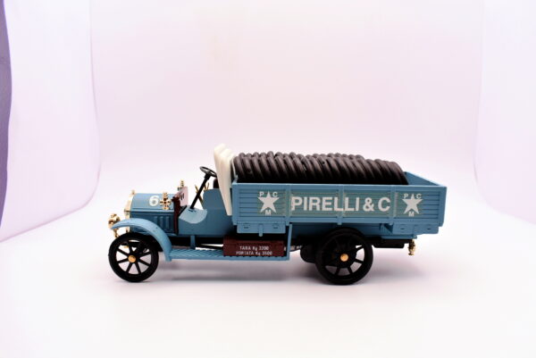 Modellino auto scala 1:43 Fiat autocarro officine pirelli 18 bl  rio diecast modellismo statico - Image 2