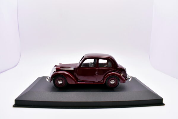 Modellino auto scala 1:43 Fiat 1100 E Brumm diecast modellismo statico - Image 2