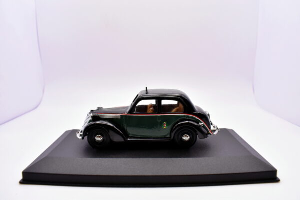 Modellino auto scala 1:43 Fiat 1100 taxi Milano Brumm diecast modellismo epoca - Image 2