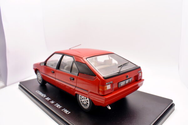 Modellino auto scala 1:24 Citroen BX 16 TRS diecast collezione modellismo - Image 4