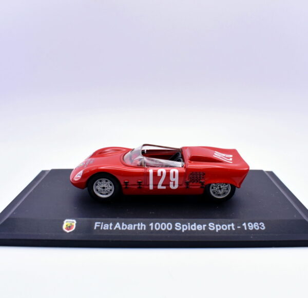 Modellino auto FIAT ABARTH 1000 SPIDER SPORT N.129 scala 1:43 diecast modellismo collezione ixo