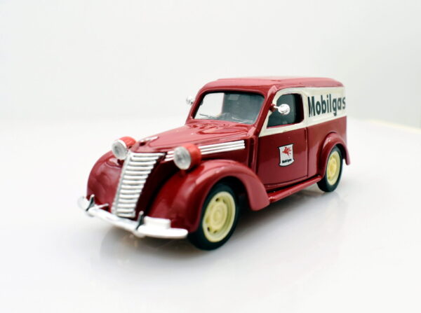 modellino auto Fiat 1100e furgone mobilgas veicoli commerciali epoca 1:43 brumm - Image 2