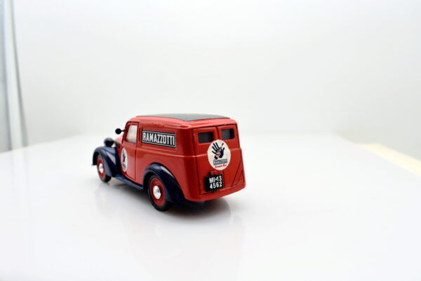 modellino auto Fiat 1100e furgone ramazzotti veicoli pubblicitari epoca 1:43 brumm - Image 4