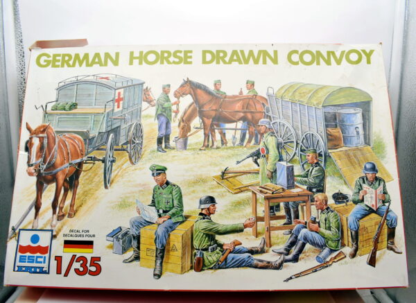 Modellino kit di montaggio soldati figure militari Esci ertl German horse drawn convoy 1:35