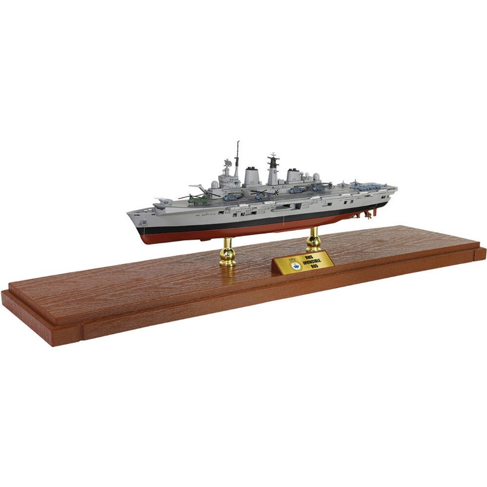 Modellino nave Forces of Valor  BATTLESHIP HSM INVINCIBLE (R05) AIRCRAFT CARRIER 1:700