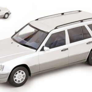 Modellino auto scala 1:18 MERCEDES E-CLASS T MODEL SILVER diecast modellismo statico