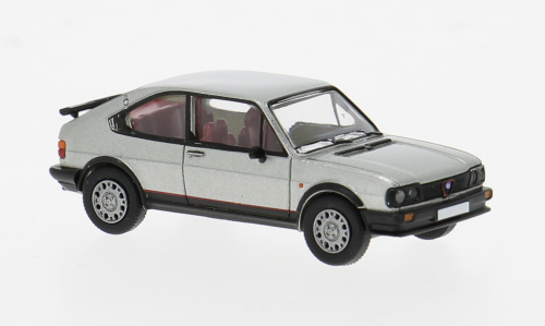 Modellino auto scala 1:87 ALFA ROMEO ALFASUD SILVER modellismo collezione