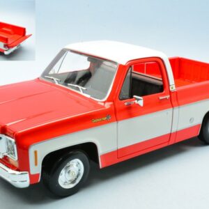 Modellino auto scala 1:18 CHEVROLET C10 CHEYENNE SUPER RED diecast modellismo statico
