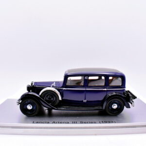 Modellino auto scala 1:43 lancia artena III series Kess modellismo