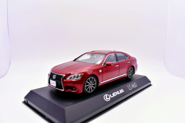Modellino Auto Scala 1:43 Lexus LS 460 Kyosho modellismo statico - Image 3