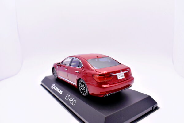 Modellino Auto Scala 1:43 Lexus LS 460 Kyosho modellismo statico - Image 4