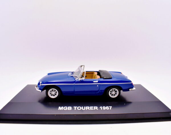 Modellino auto 1:43 MGB tourer collezione modellismo statico
