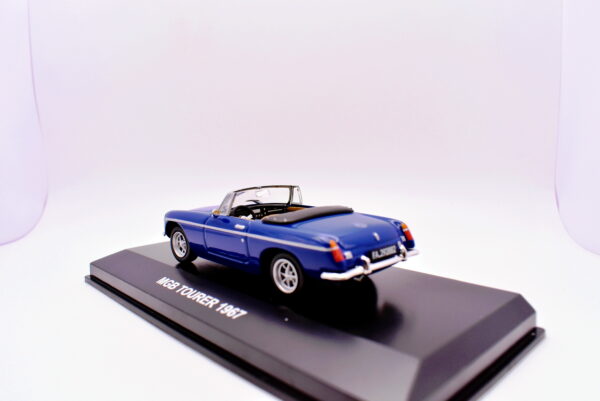 Modellino auto 1:43 MGB tourer collezione modellismo statico - Image 4