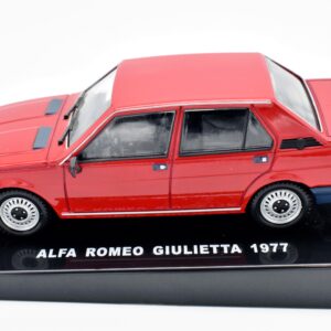 Modellino auto scala 1:43 Alfa Romeo Giulietta diecast modellismo da collezione