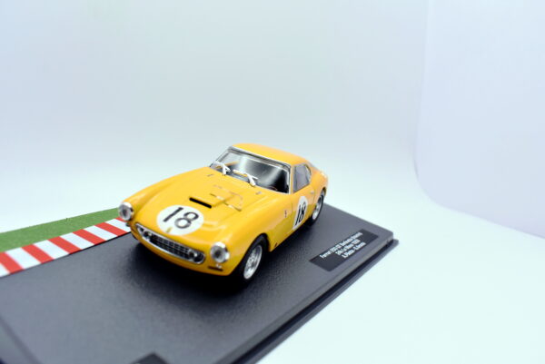 Modellino auto Ferrari 250 GT berlinetta racing collection scala 1:43 ixo diecast modellismo - Image 3
