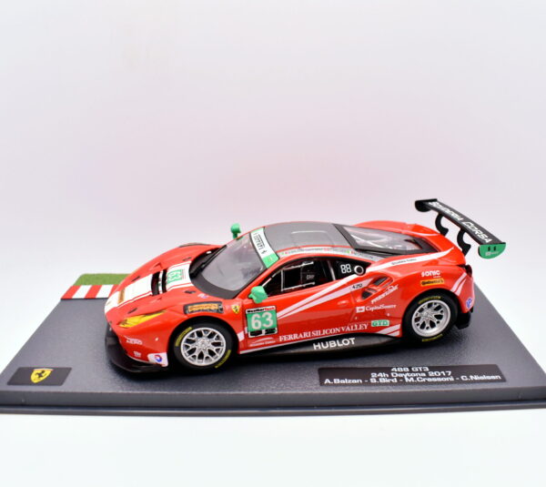 Modellino auto Ferrari 488 GT3 racing collection scala 1:43 ixo diecast modellismo