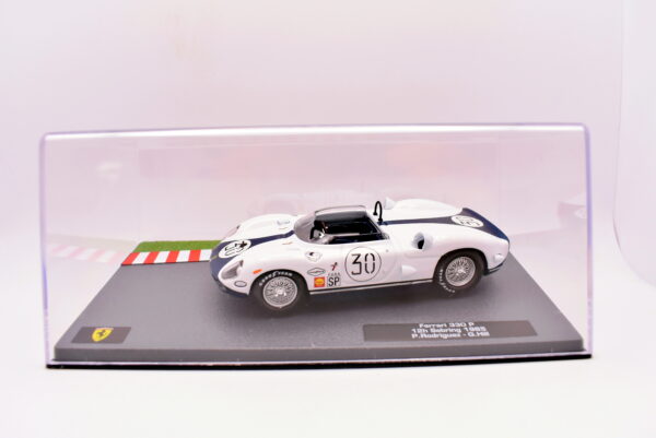 Modellino auto Ferrari 330 P racing collection scala 1:43 ixo diecast modellismo - Image 2