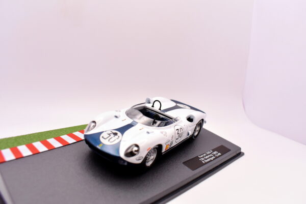Modellino auto Ferrari 330 P racing collection scala 1:43 ixo diecast modellismo - Image 3