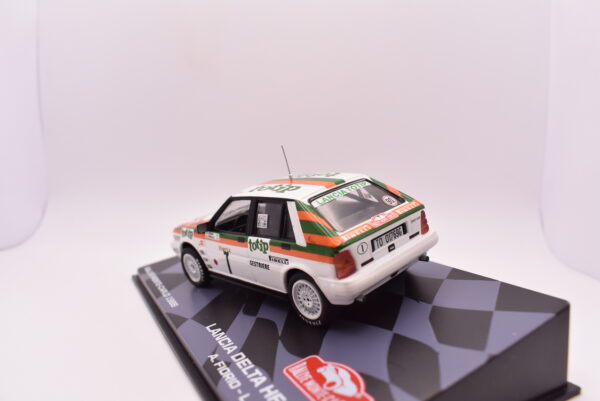 Modellino auto rally scala 1:43 Lancia delta HF modellismo statico - Image 5