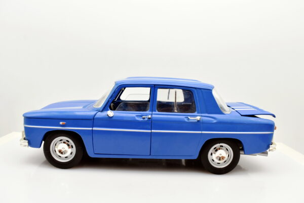 Modellino auto scala 1:18 Renault 8 modellismo da collezione - Image 2