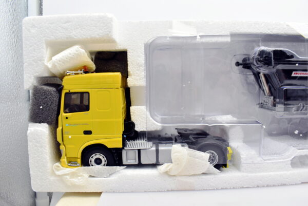 Modellino camion scala 1:43 DAF XF106 euro 6 space modellismo statico - Image 3