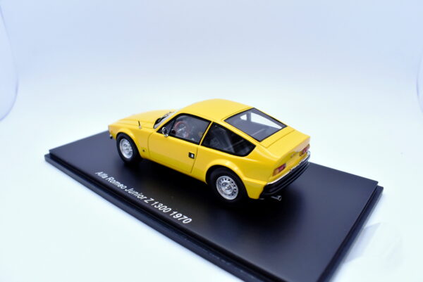 Modellino auto scala 1:43 Alfa romeo junior Z modellismo statico - Image 5