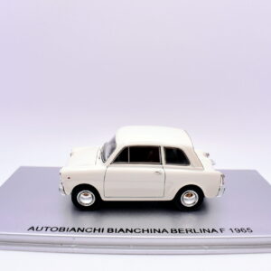 Modellino auto scala 1:43 Autobianchi bianchina bianco Kess modellismo Fantozzi