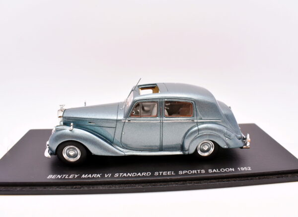 Modellino auto epoca 1:43 Bentley mark VI spark modellismo statico collezione