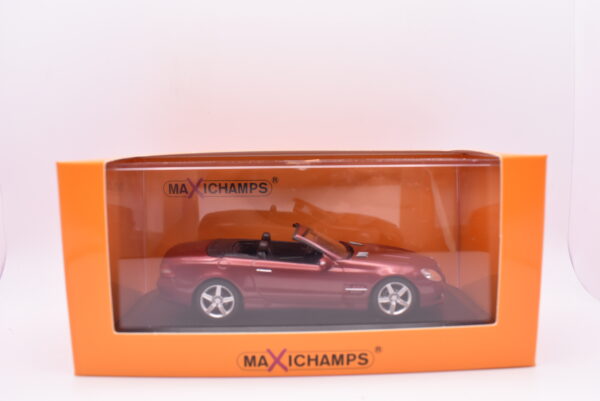 Modellino auto scala 1:43 Mercedes Benz SL class Maxichamps diecast modellismo da collezione - Image 2