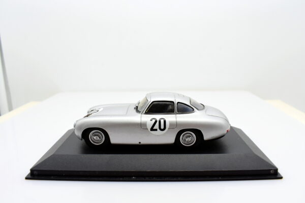 Modellino auto scala 1:43 MERCEDES benz 300 SL models max diecast modellismo da collezione - Image 3