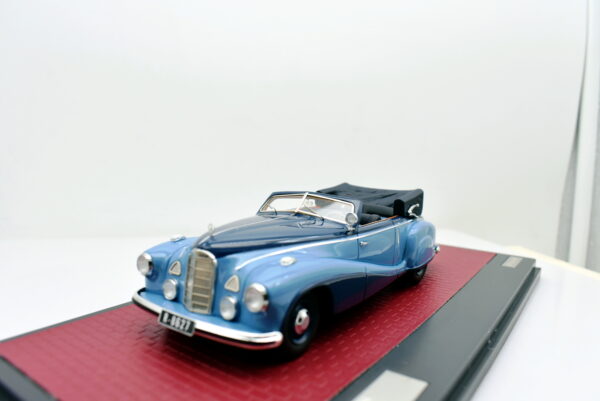 Modellino auto scala 1:43 Mercedes benz 320A Matrix modellismo da collezione - Image 4