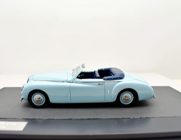 Modellino auto scala 1:43 Bristol 400 DHC Matrix modellismo da collezione