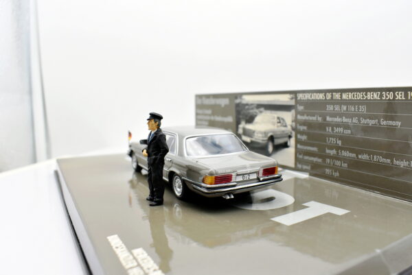 Modellino auto scala 1:43 Mercedes-benz 350 SEL Political leaders series no 6 diecast modellismo statico minichamps - Image 5