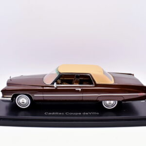 Modellino auto scala 1:43 Cadillac coupe deVille Neo modellismo da collezione