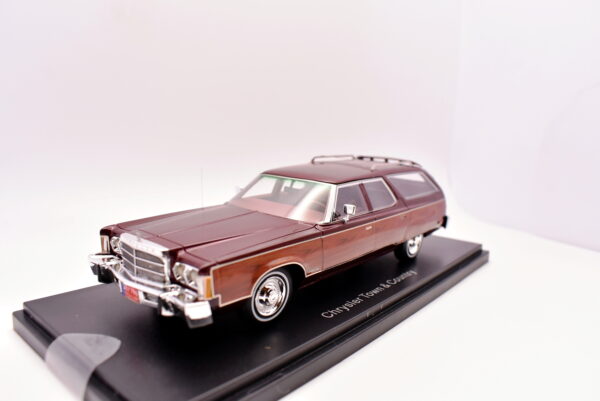 Modellino auto scala 1:43 Chrysler town e country Neo modellismo da collezione - Image 3