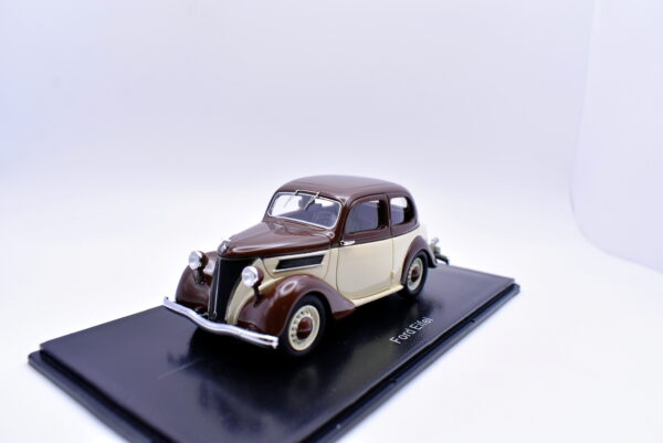 Modellino auto scala 1:43 ford eifel Neo modellismo da collezione - Image 3