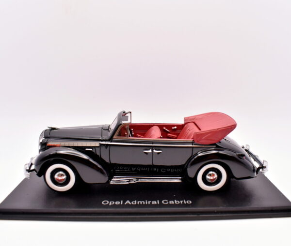 Modellino auto scala 1:43 Opel admiral cabrio Neo modellismo da collezione