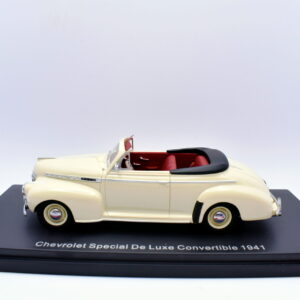Modellino auto scala 1:43 Chevrolet special de luxe convertible Neo modellismo da collezione