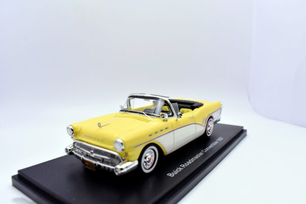 Modellino auto scala 1:43 Buick roadmaster convertible Neo modellismo da collezione - Image 3