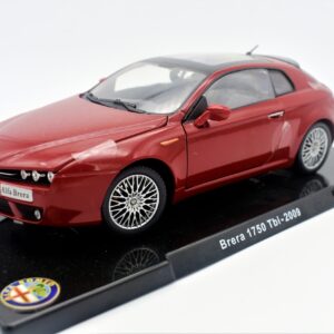 Modellino auto ALFA ROMEO BRERA 1750 TBI 1:24 diecast modellismo da collezione