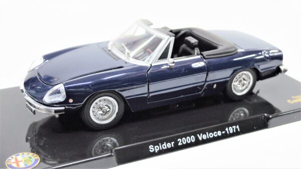 Modellino auto scala 1:24 ALFA ROMEO 2000 SPIDER VELOCE modellismo statico da collezione diecast - Image 2