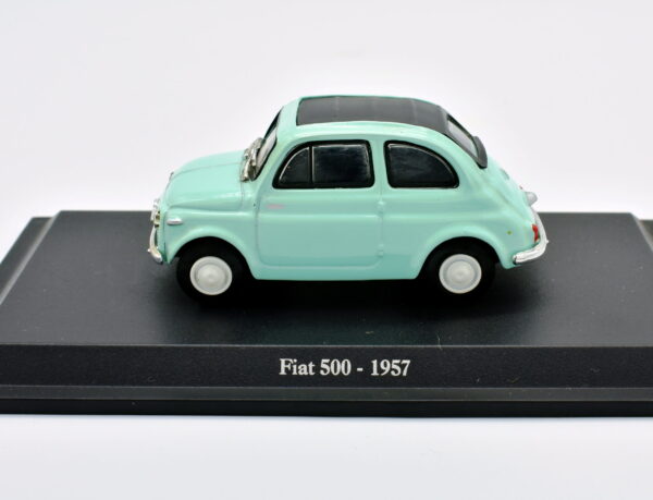 Modellino auto scala 1:43 Fiat 500 Norev diecast modellismo statico