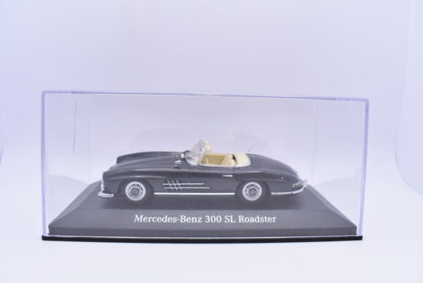 Modellino auto scala 1:43 Mercedes benz 300 SL roadster minichamps diecast - Image 2