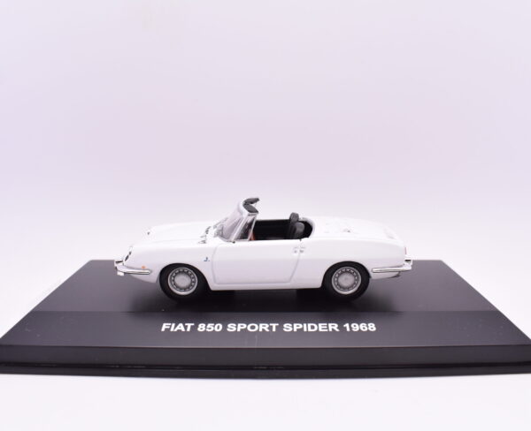 Modellini auto da collezione scala 1:43 FIAT 850 sport spider diecast modellismo statico