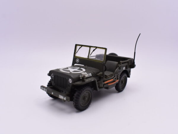 Modellini auto militari scala 1:43 JEEP 2BN4 diecast collezione