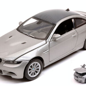 Modellino auto scala 1:24 BMW M3 COUPE 2007 SILVER diecast modellismo statico